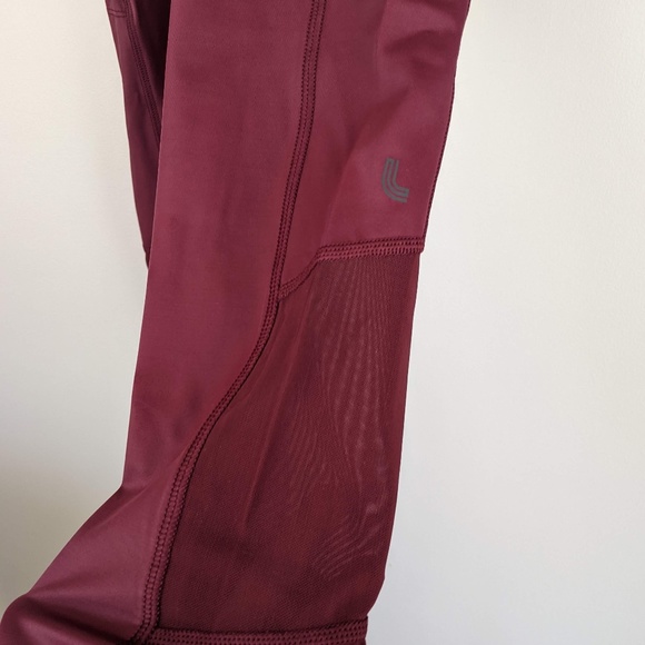 Lolë leggings with mesh panels and two pockets, unworn! XS - Picture 2 of 10